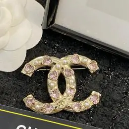 chanel brooches pour femme s_1205057